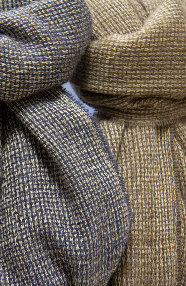 Sciarpe di Rosi Collection blu e gialla uomo autunno inverno Avezzano 